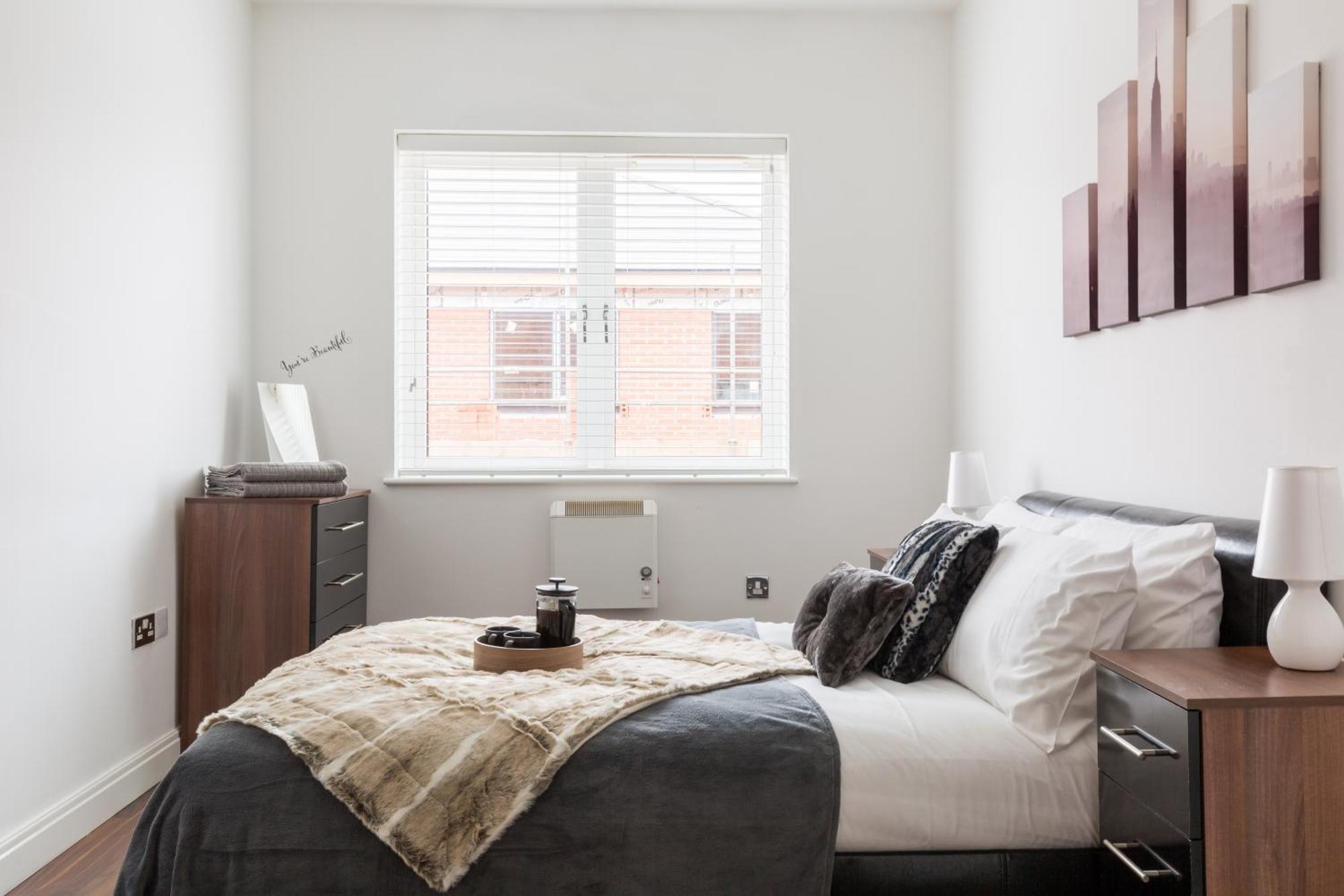 24-7 Secured City Centre Apartments With Free Underground Parking And Wifi Birmingam Exterior foto