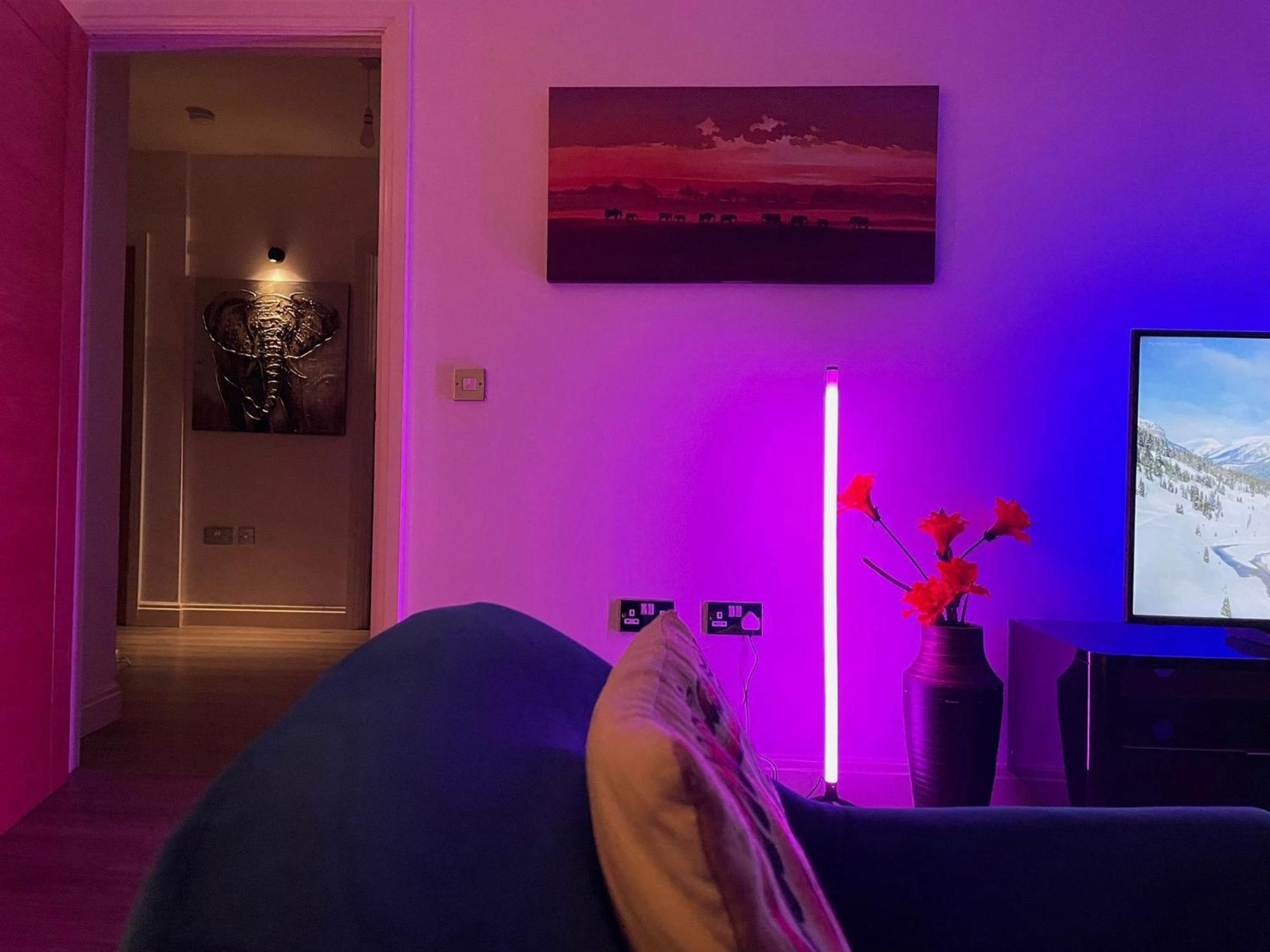 24-7 Secured City Centre Apartments With Free Underground Parking And Wifi Birmingam Exterior foto